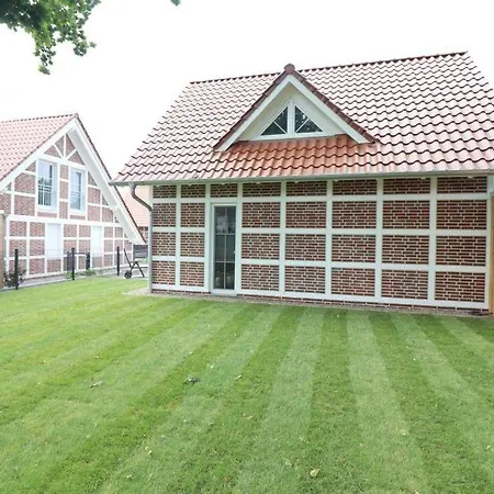 Dom wakacyjny Ferienhaus-im-angerdorf *
